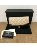 CHANEL Gabrielle Yen Wallet in Beige x Black Quilted Aged Calfskin – GHW (25 Series – Year 2018)