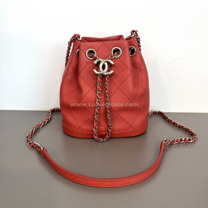 CHANEL CC Mini Drawstring Bucket Bag in Red Stitched Calfskin – GHW (28 Series – Year 2019)