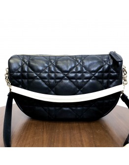 CHRISTIAN DIOR Medium Vibe Hobo Bag in Black/White Lambskin – GHW (Year 2022)