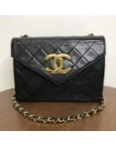 CHANEL Vintage CC Logo Small Chain Shoulder Flap Bag in Black Lambskin – GHW