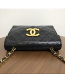CHANEL Vintage CC Logo Small Chain Shoulder Flap Bag in Black Lambskin – GHW