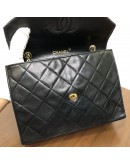 CHANEL Vintage CC Logo Small Chain Shoulder Flap Bag in Black Lambskin – GHW