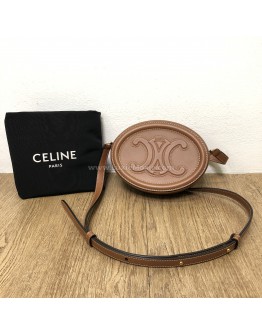 CELINE Cuir Triomphe Oval Crossbody Bag in Tan Smooth Calfskin – GHW