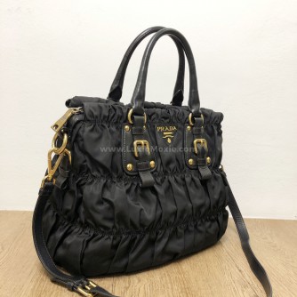 PRADA Tessuto Gaufre Black Nylon Tote Bag with Shoulder Strap – GHW