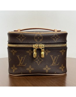 LOUIS VUITTON Monogram Nice Naco Vanity Handbag – GHW (Microchip - July 2022)