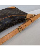 LOUIS VUITTON Monogram Boulogne 30 Shoulder Bag – GHW