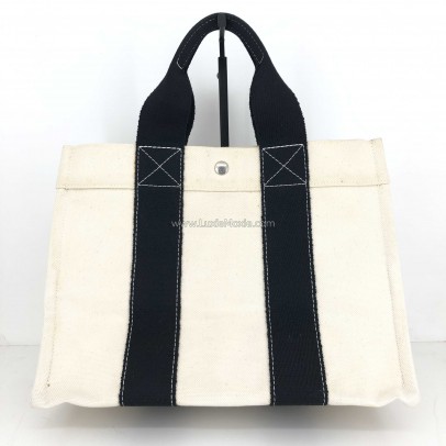 HERMES Classic Canvas Shopping Tote Bag in Off White/Black