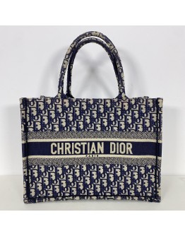 CHRISTIAN DIOR Medium Book Tote in Blue Oblique Jacquard (Year 2021)