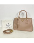 PRADA Small Galleria Tote Bag with Shoulder Strap in Nude Saffiano Leather – GHW