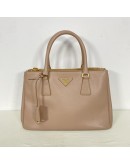 PRADA Small Galleria Tote Bag with Shoulder Strap in Nude Saffiano Leather – GHW
