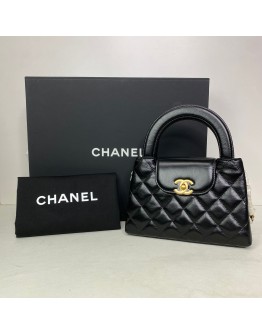 CHANEL Mini Kelly Shopper Tote in Black Shiny Calfskin – GHW (Microchip)