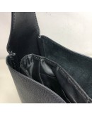 YVES SAINT LAURENT LE 5 A 7 Supple Small Hobo Bag in Black Grained Caflskin – GHW (Year 2023)