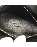 YVES SAINT LAURENT LE 5 A 7 Supple Small Hobo Bag in Black Grained Caflskin – GHW (Year 2023)