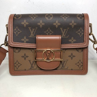 LOUIS VUITTON Mini Dauphine in Monogram & Reverse Monogram with Shoulder Strap – GHW (Microchip)