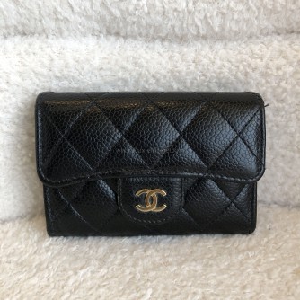 CHANEL Classic Card Holder in Black Caviar Leather – GHW (New Hologram)