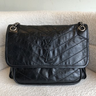YVES SAINT LAURENT Niki Medium Chain Bag in Black Vintage Calf Leather – RHW (New Model with D-Ring - Year 2023)