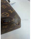 LOUIS VUITTON Monogram NeoNoe MM Drawstring Bucket Bag in Black – GHW (Microchip)