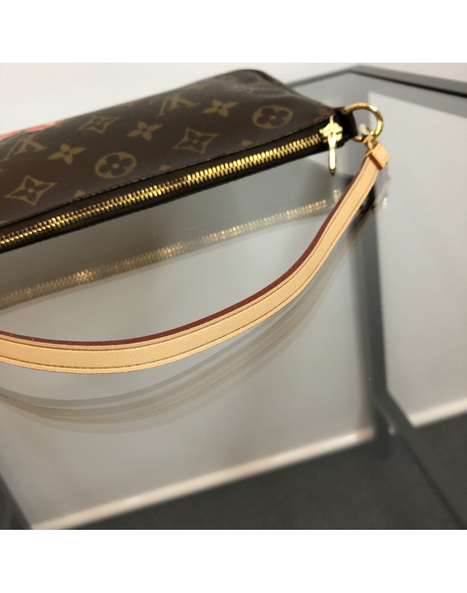 Louis Vuitton Monogram Gibeciere MM (SHG-Lzd3KI) – LuxeDH