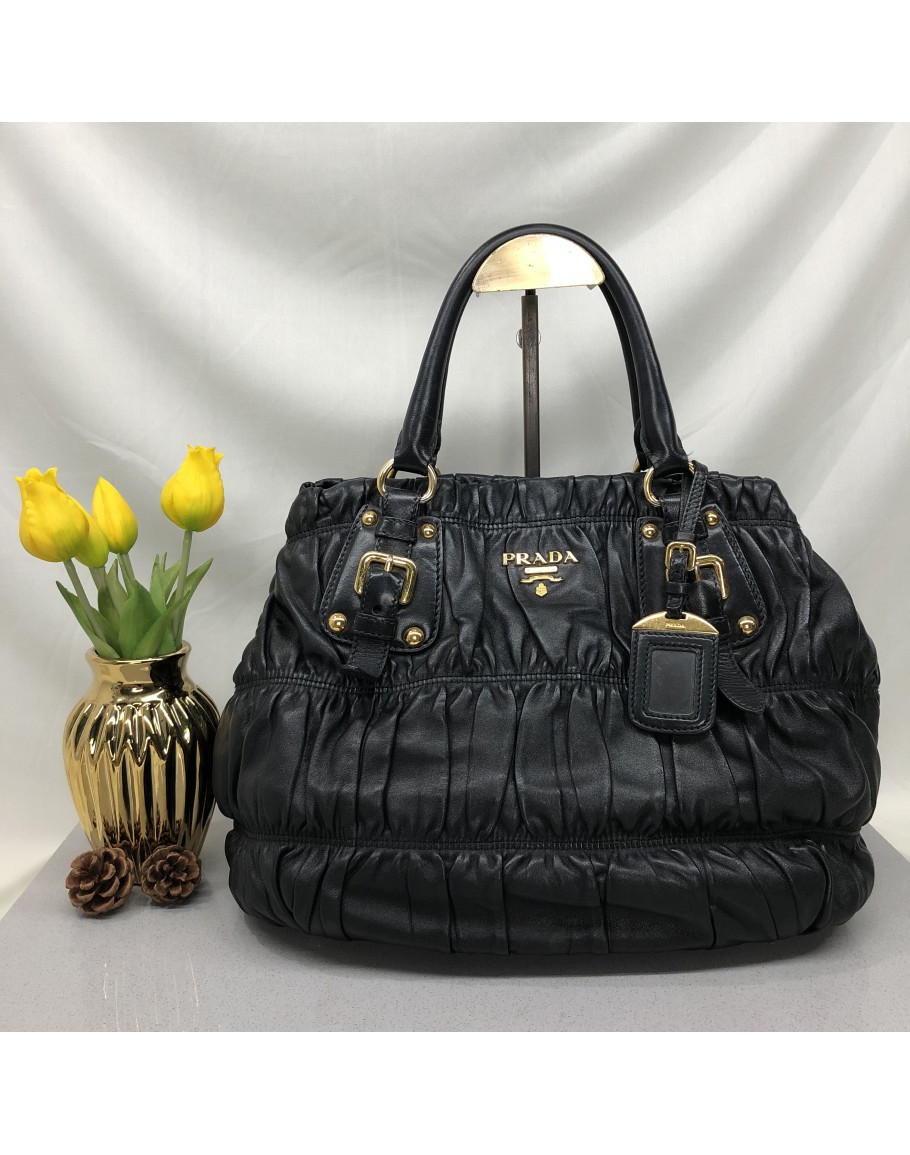 Bag Review: Prada Tessuto Gaufre' BN1789M+Authenticate Your Prada Gaufre'  BN1789M!
