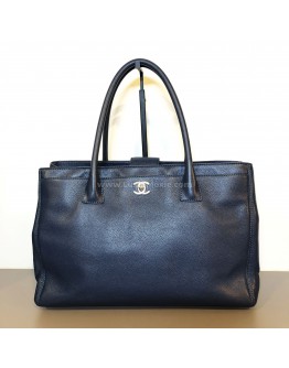 CHANEL Blue Calfskin Large Tote Bag with Inner Pochette – SHW (17 Series – Year 2012)