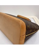 LOUIS VUITTON Monogram Alma PM Handbag – GHW