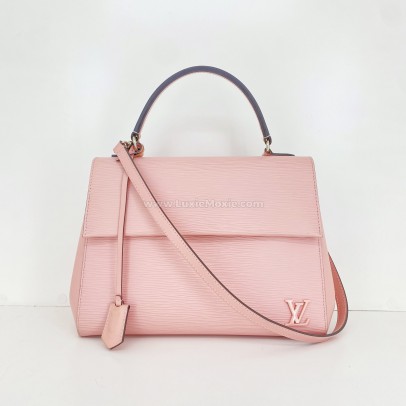 LOUIS VUITTON Cluny MM in Rose Ballerine Epi Leather with Shoulder Strap - SHW