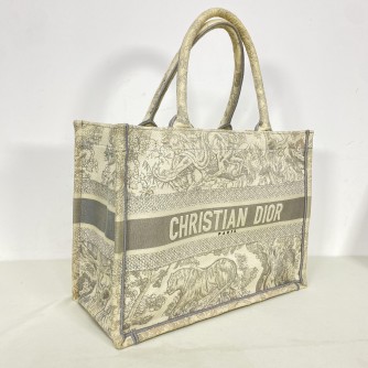 CHRISTIAN DIOR Medium Book Tote in Toile de Jouy – Ecru/Grey Embroidery (Year 2022)