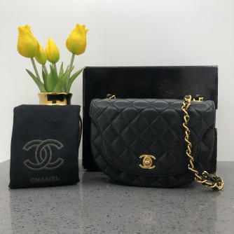 CHANEL Vintage Half Moon Black Lambskin Mini Chain Shoulder Flap Bag – GHW