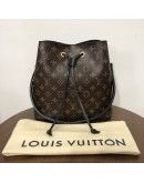 LOUIS VUITTON Monogram Neo Noe MM Bucket Bag in Black – GHW (Year 2019)