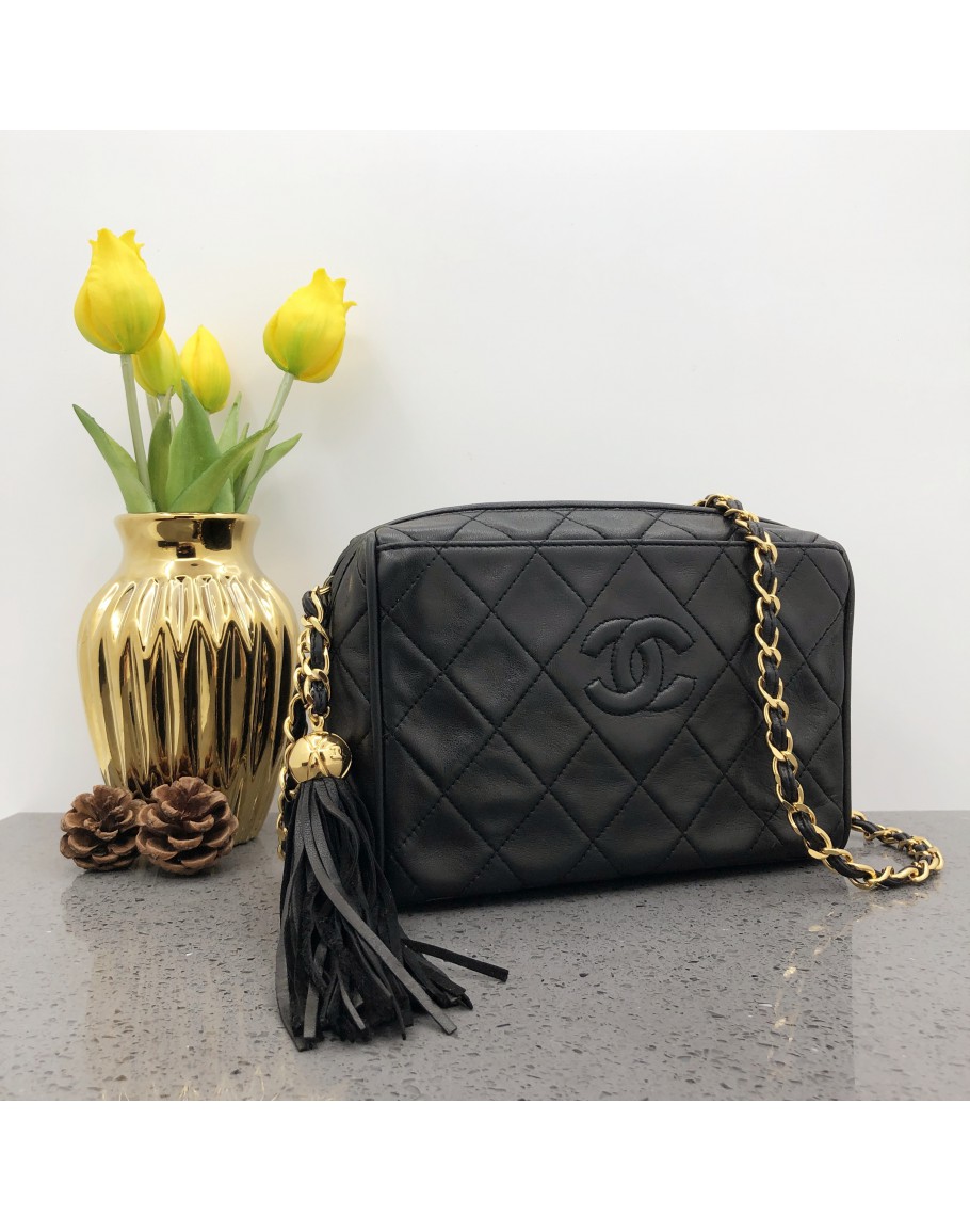 Chanel Vintage Diamond Cc Flap Pocket Camera Bag Quilted Lambskin Small  Auction