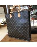 LOUIS VUITTON Monogram Sac Plat Handbag – GHW (Year 2005)