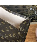 LOUIS VUITTON Monogram Sac Plat Handbag – GHW (Year 2005)