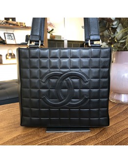 CHANEL Vintage CC Logo Choco Bar Small Tote Bag in Black Calfskin - GHW (7 Series)