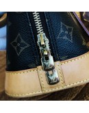 LOUIS VUITTON Monogram Alma BB Handbag with Shoulder Strap - GHW (Year 2016)
