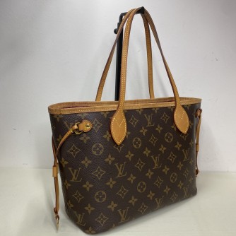LOUIS VUITTON Monogram Neverfull PM Tote Bag – GHW (Year 2021)