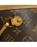 LOUIS VUITTON Monogram Neverfull PM Tote Bag – GHW (Year 2021)