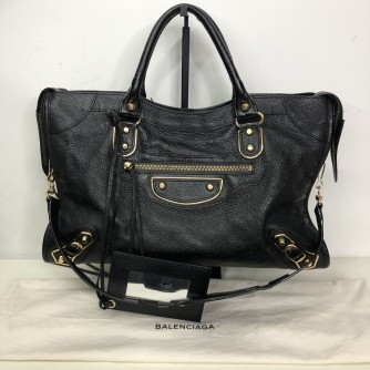BALENCIAGA Medium Classic City Handbag with Shoulder Strap in Black Arena Lambskin – GHW (Recoloured)