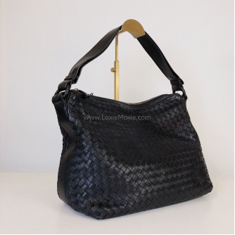 BOTTEGA VENETA Black Intreciatto Nappa Leather Hobo Shoulder Bag – GHW