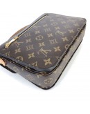 LOUIS VUITTON Monogram Pochette Metis with Shoulder Strap – GHW (Microchip New Model)