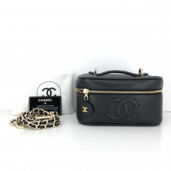CHANEL Vintage Small Vanity Case Handbag in Black Caviar – GHW