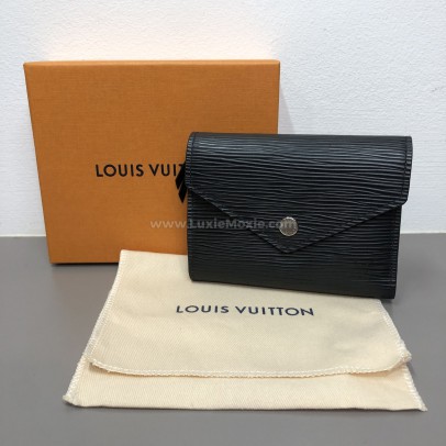 LOUIS VUITTON Victorine Short Wallet in Black Epi Leather – SHW (Year 2019)