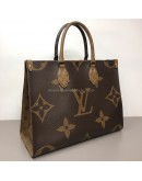 LOUIS VUITTON Monogram OnTheGo MM Tote Bag – GHW (Microchip – Year 2021)
