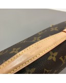 LOUIS VUITTON Monogram Pochette Metis East West with Chain & Shoulder Strap – GHW (Microchip)
