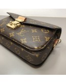LOUIS VUITTON Monogram Pochette Metis East West with Chain & Shoulder Strap – GHW (Microchip)