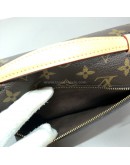 LOUIS VUITTON Monogram Pochette Metis East West with Chain & Shoulder Strap – GHW (Microchip)