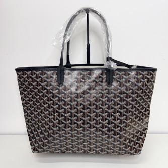 GOYARD Saint Louis PM Tote Bag in Black Goyardine Canvas with Detachable Pouch (Year 2026)