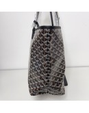 GOYARD Saint Louis PM Tote Bag in Black Goyardine Canvas with Detachable Pouch (Year 2026)
