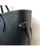 LOUIS VUITTON Neverfull MM Tote Bag with Pochette in Dark Blue Epi Leather – SHW (Year 2016)