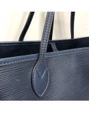 LOUIS VUITTON Neverfull MM Tote Bag with Pochette in Dark Blue Epi Leather – SHW (Year 2016)