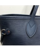 LOUIS VUITTON Neverfull MM Tote Bag with Pochette in Dark Blue Epi Leather – SHW (Year 2016)